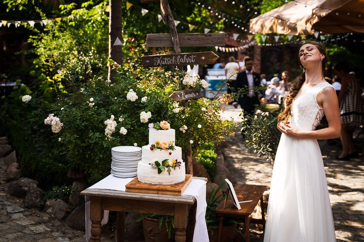 Stolz Hochzeitstorte Braut DIY Selbstgemacht