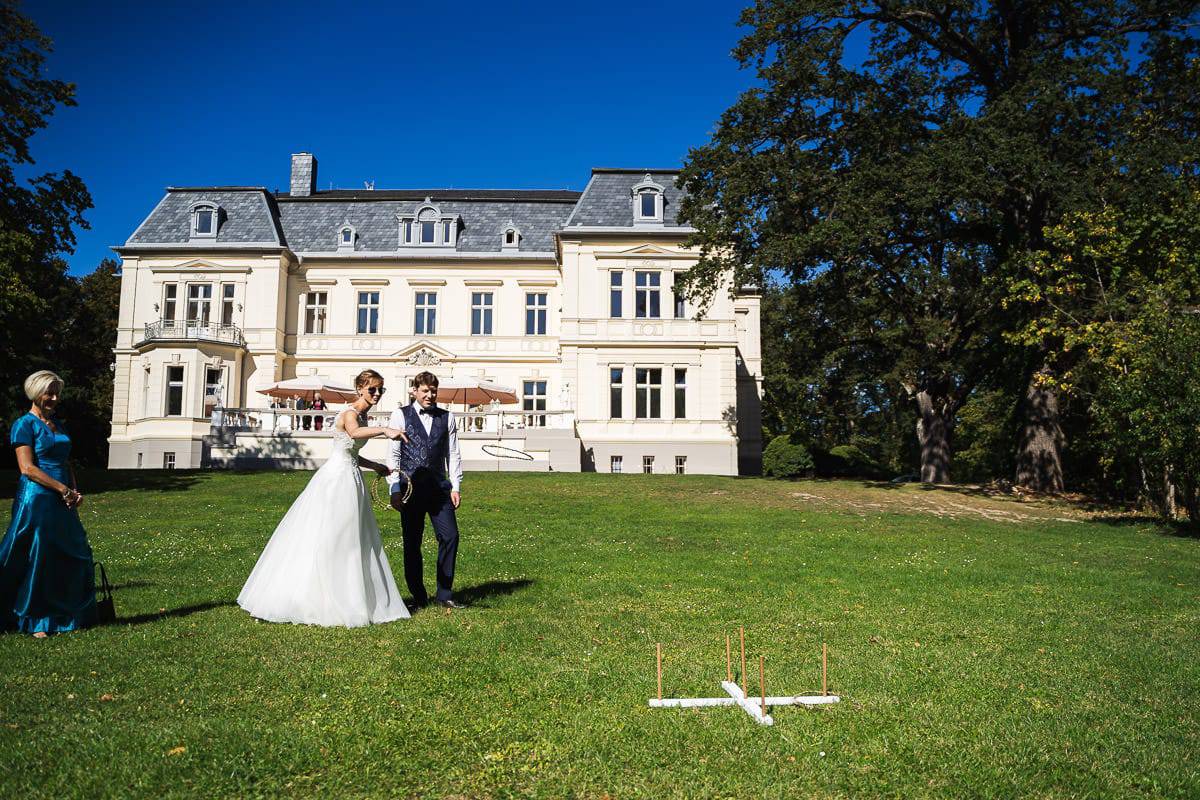 Hochzeit Ringe werfen