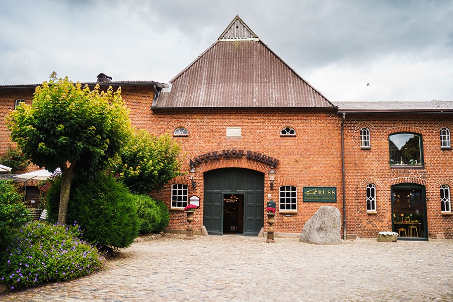 Hochzeitslocation Neumuenster Antikhof Bissee