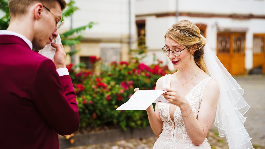 Liebesbrief Hochzeitsfotograf First Look